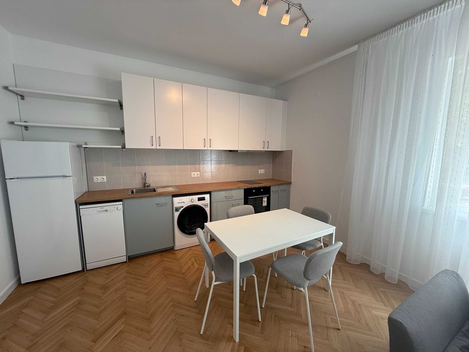 Дава се под наем Тристаен апартамент в София, 7-ми 11-ти километър - 85 кв.м за 950 € - Снимка #5