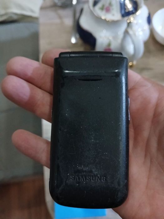 Samsung Verizon wireless sotiladi 700 ming