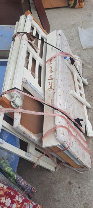 Детский кровать бу