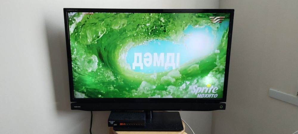 Продам телевизор вместе с отау тюнером