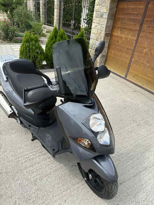 скутер scuter Daelim 125