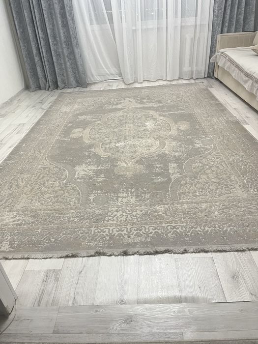Продам палас 3/на 2