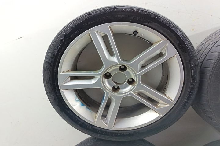 Set jante aliaj cu anvelope 215/45 ZR17 91Y Vara 7Jx17H241 4x98 Fiat