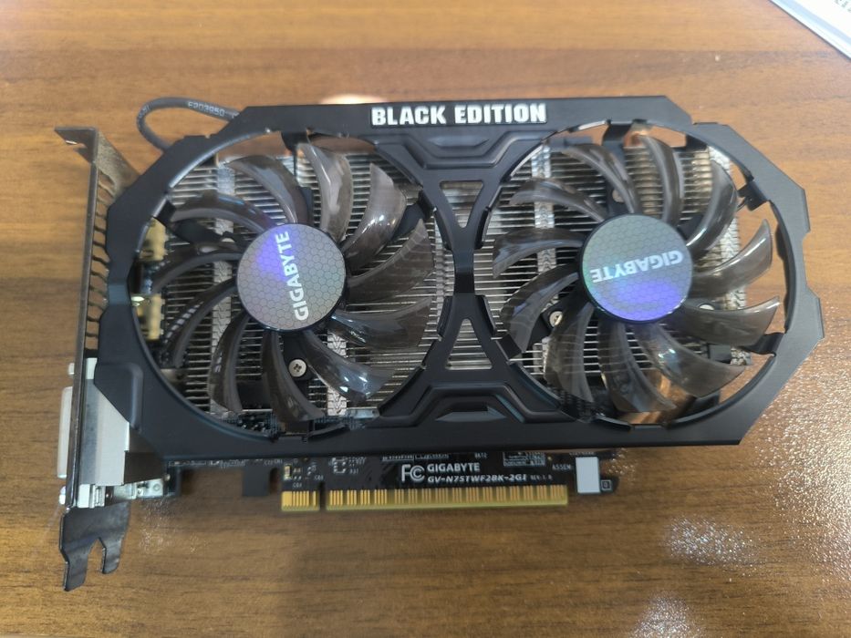 Видеокарта GTX 750ti Black Edition Gigabyte GV-N75TWF2BK-2GI