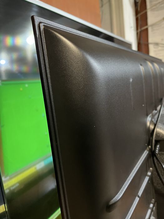 32” НОВ безрамков смарт телевизор Fobem Ml32EW300F