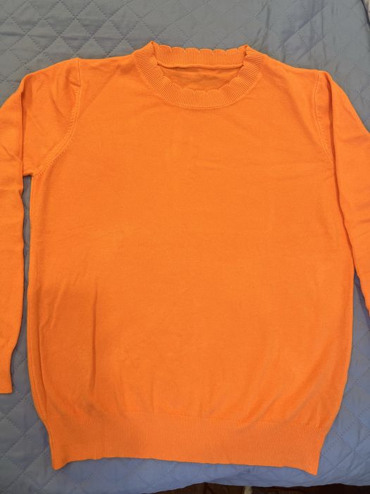 Продам кофты женские. Новые.