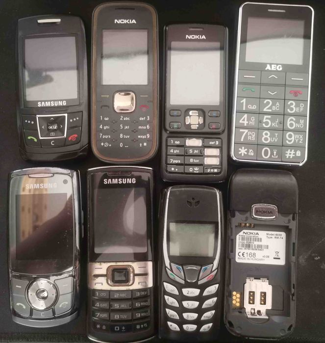 Pachet 8 telefoane butoane defecte Samsung Nokia