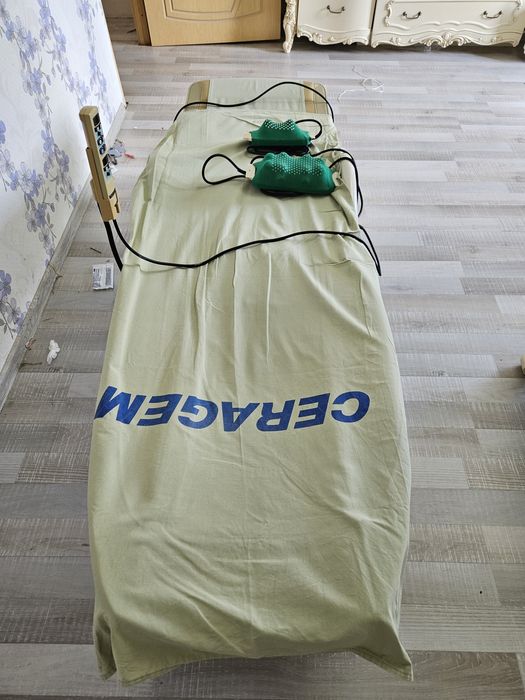 Продам массажную кровать Серагем