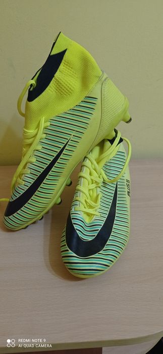 Бутонки Nike - чисто нови, необути!!!