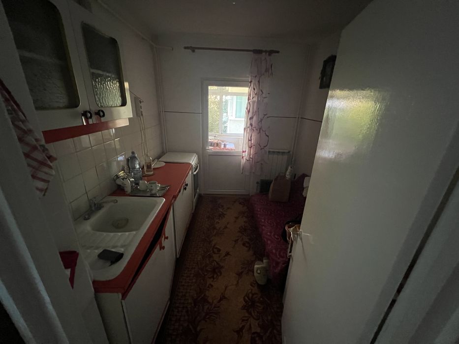 Apartament 2 camere de vanzare