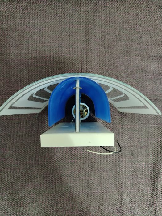 Настенный светильник бра