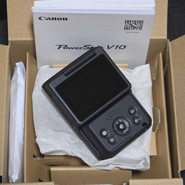 Canon V10 camera vlogging