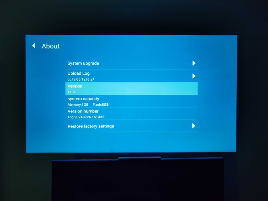 Смарт Проектор HY300 - Android 11 130 инча екран HDMI WiFi BT USB