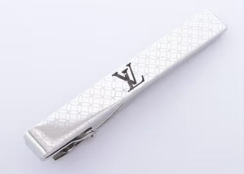 Кошелек Fendi Louis Vuitton Maison Boinet Marc Jacobs