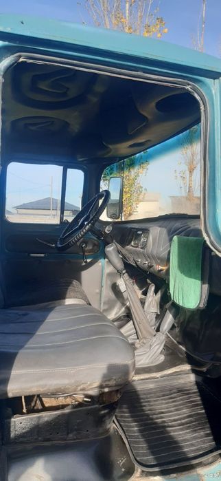 Zil sotiladi ishlab turgan