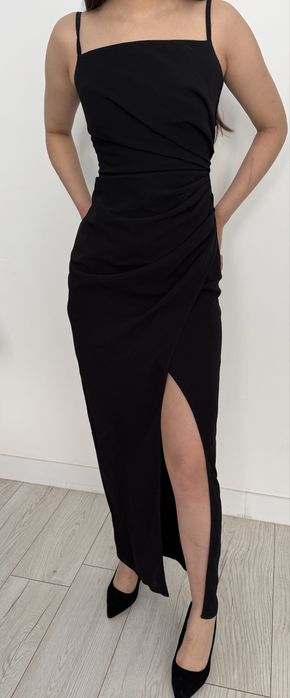 Вечернее черное платье размер S