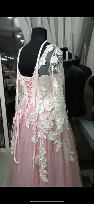 Бальное платье.