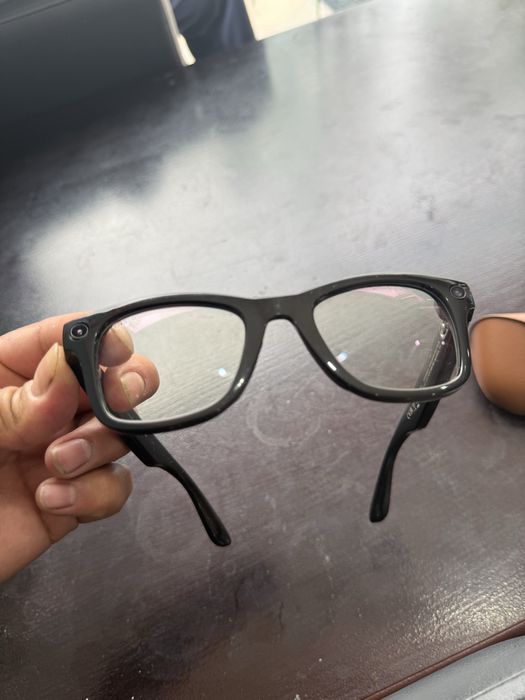 Ray ban achki sotiladi