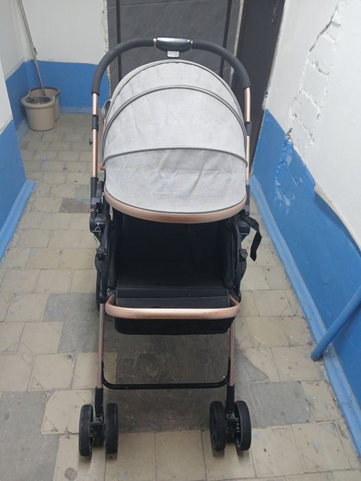 Детсие коляска 15000