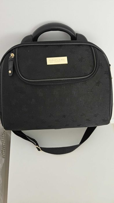 Чанта за гримове или козметика