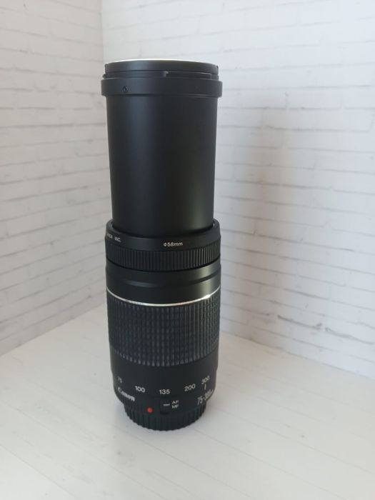 Продам объектив на Canon 75-300