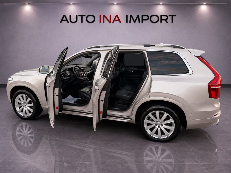 Volvo XC 90 Posibilitate Rate Volvo XC90 D5 7 Locuri, Garanție 12 36