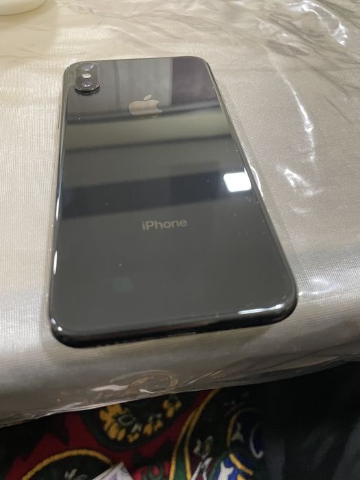 Iphone xs black 64Gb