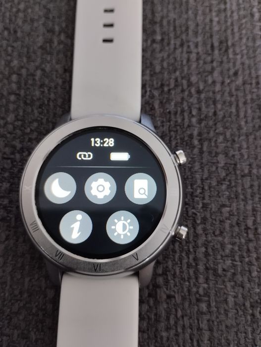 Смарт часовник!!!