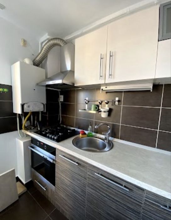 Dau in chirie apartament 2 camere pe Calea Baciului