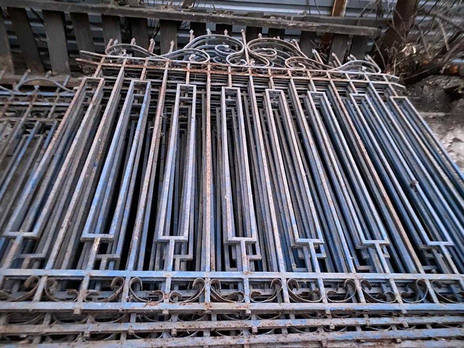 Забор кованый БУ