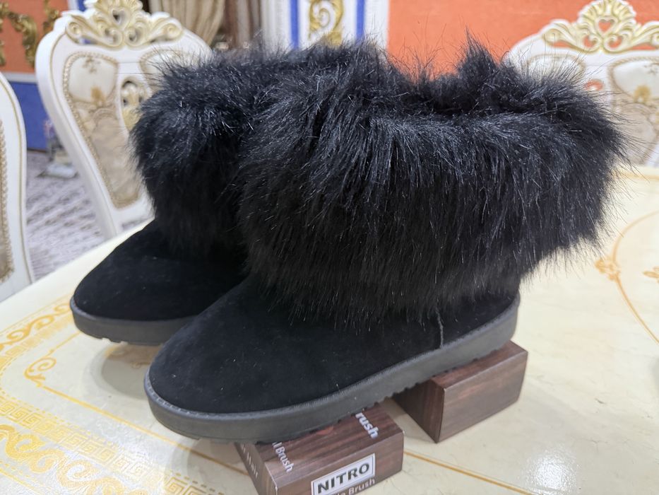 Продам. Жнские. Уги