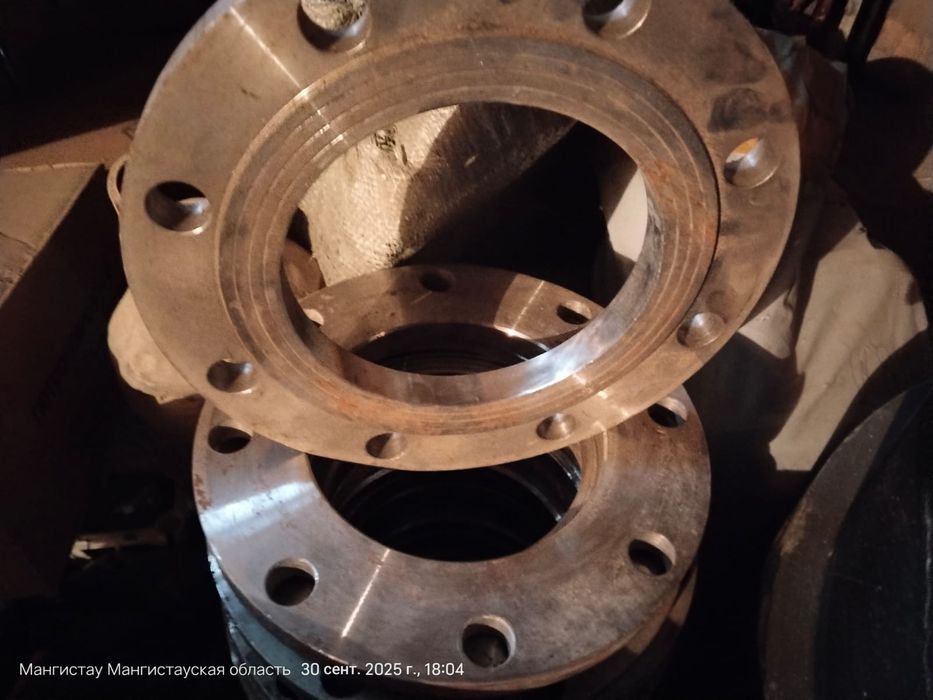 Продается Фланец ДУ 150.