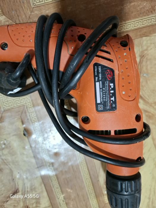 Болгарка,  дрель, пчелки.