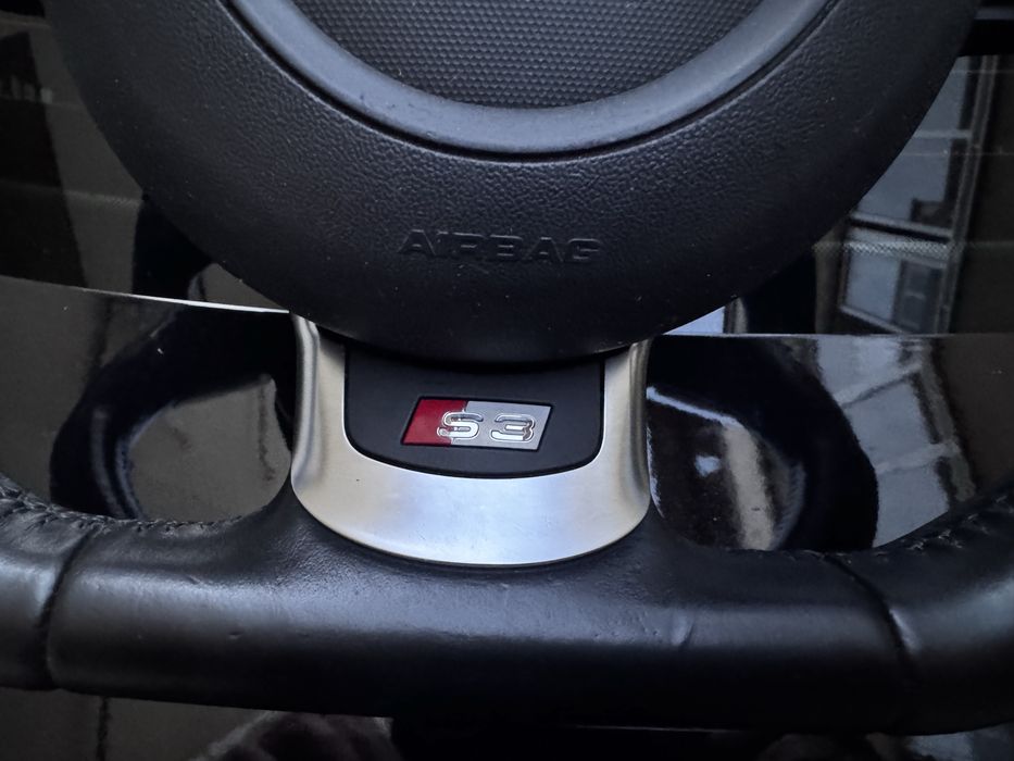 Скосен рязан мултифункционален волан от Audi S3 A3 A4 A5 A6 S4 RS3 TT