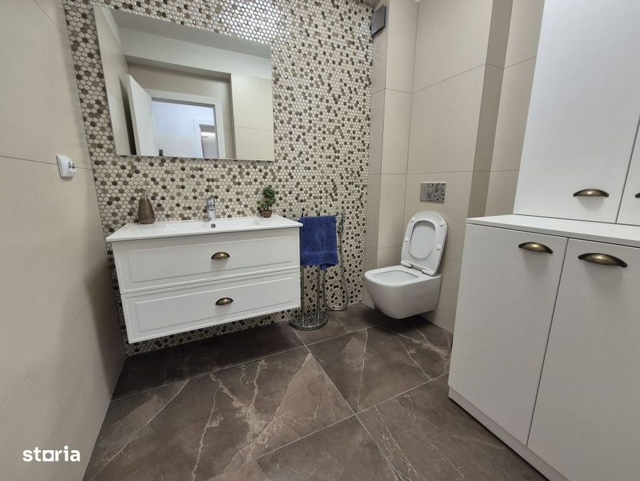 Penthouse  Zona Centrala, Bloc Nou, Prima Inchiriere
