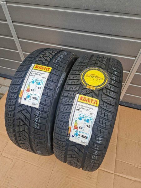 2 Pirelli R18 235/50/ 
нови зимни гуми 
DOT3818