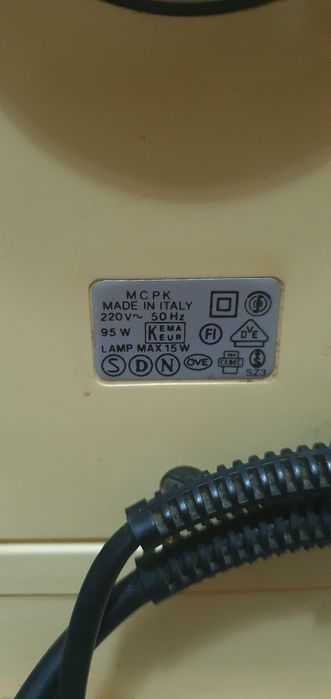 Singer 7146 | Mașină de cusut electrică | Made in Italy | FuncționalăSinger 7146 | Mașină de cusut electrică | Made in Italy | Funcțională