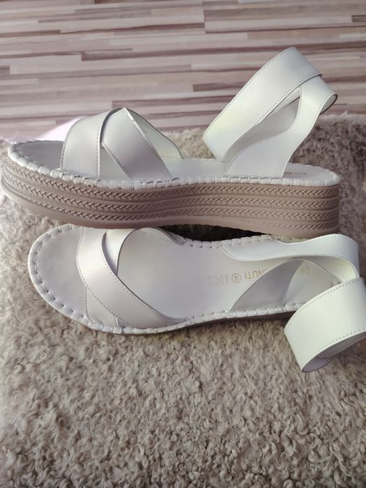 Sandale damă, Benvenuti