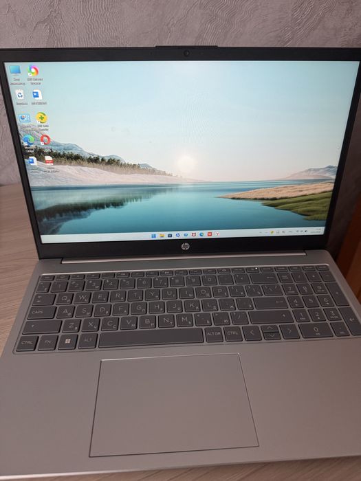 Ноутбук сатылады