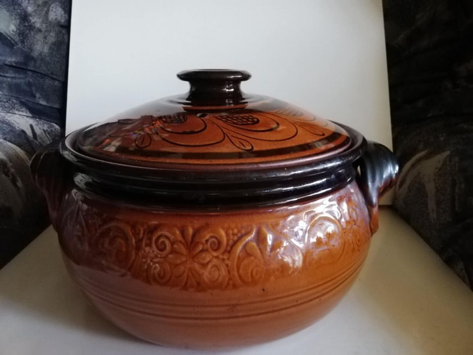 Продавам Гювеч 6л. Троянска керамика