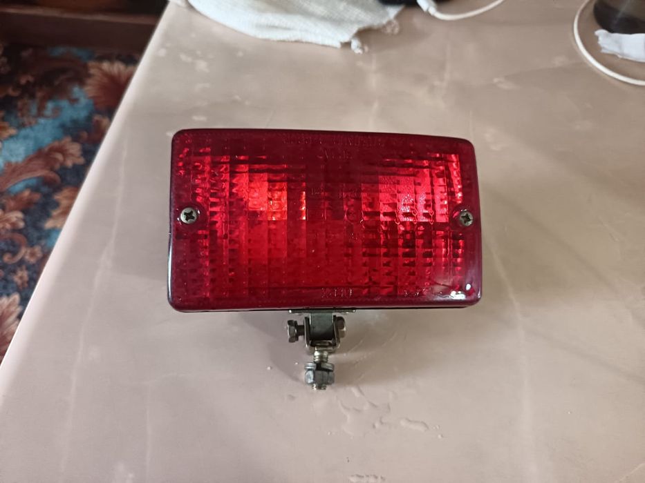 Фонарь задний на машину