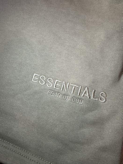 Essentials къси гащи ( Moncler Lv Jordan Nike Vlone Evisu  Yeezy )