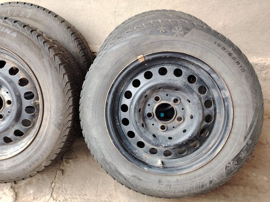 Продам шины с дисками