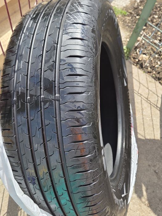 4Anvelope de Vară Continental-ca noi-215/65/R17