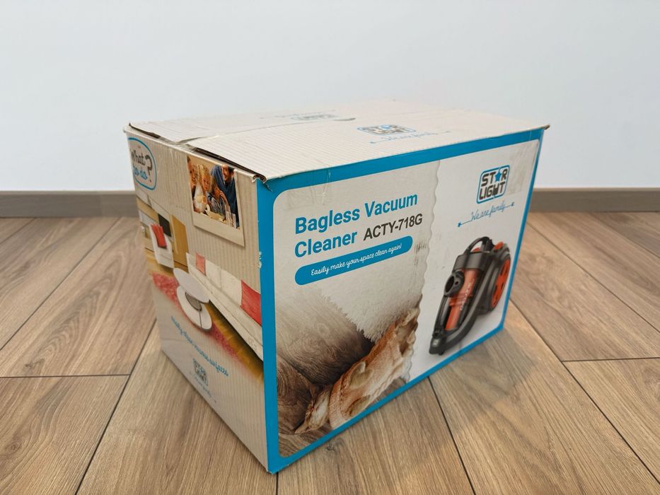 Aspirator fara sac Star-Light ACTY-718G, 1.8 l, 700 W, Filtru HEPA