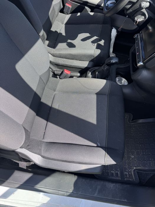 Scaun dreapta pasager Citroen C3 2017-2024