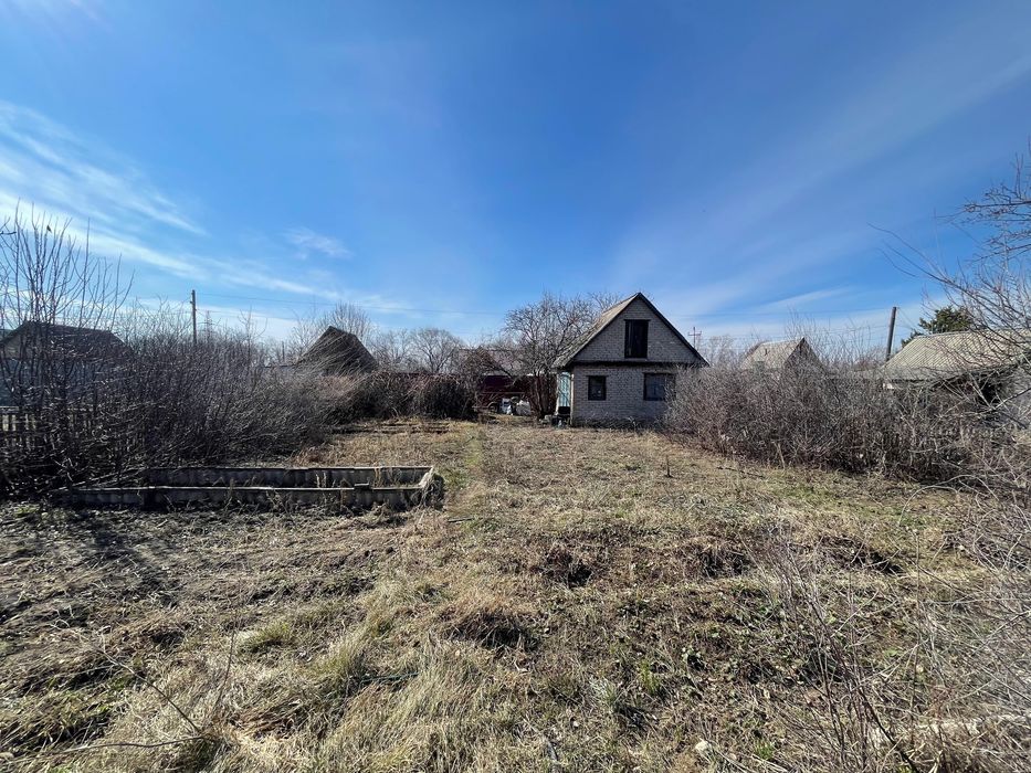 Продам дачу, 4 сотки (1 улица)