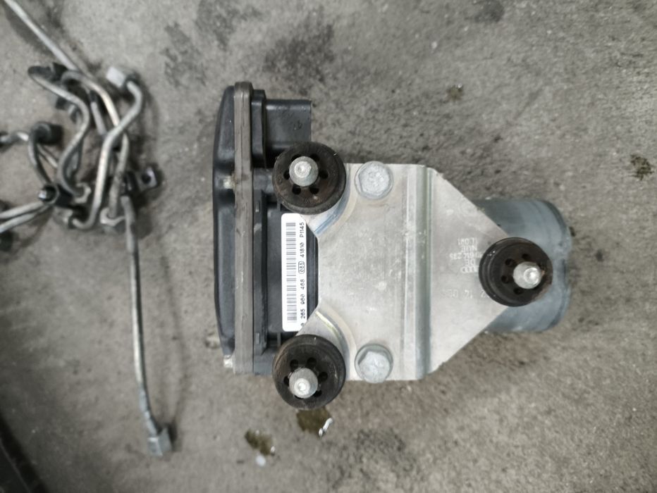 Abs помпа/модул за Audi A8 D4