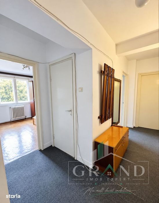 Ap 4 camere | 2 bai | Balcon | Gheorgheni-Hotel Royal