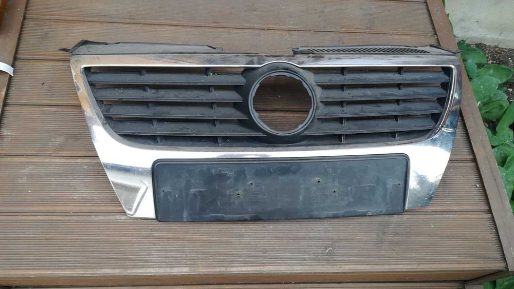 Хромирана решетка VW PASSAT B6, 2006-2010 година,  3c0 853 651b